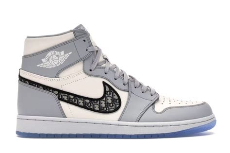 joe biden dior jordan|The Dior x Air Jordan 1 Was the Most Talked About .